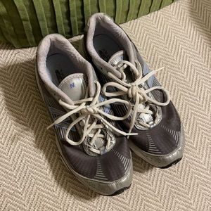 New Balance Women’s Running Shoes, Size 8.5